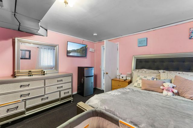 2130 Douglas Drive N, Golden Valley, MN 55422