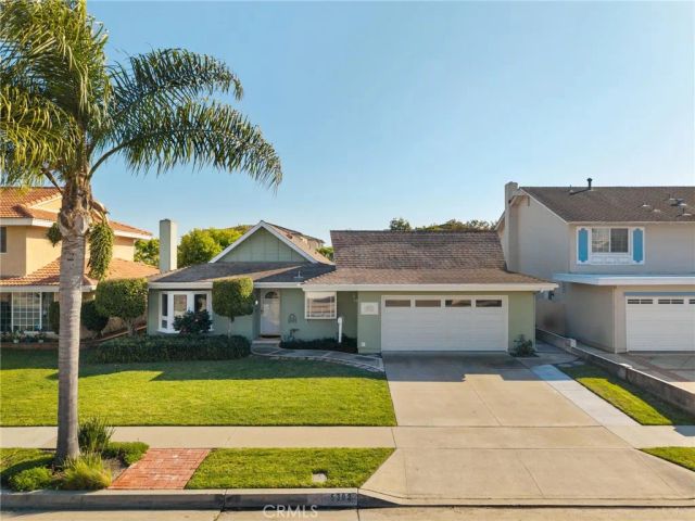 5302 Kenilworth, Huntington Beach, CA 92649
