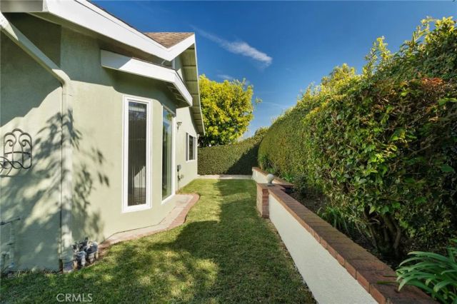 5302 Kenilworth, Huntington Beach, CA 92649