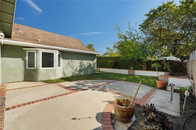 5302 Kenilworth, Huntington Beach, CA 92649