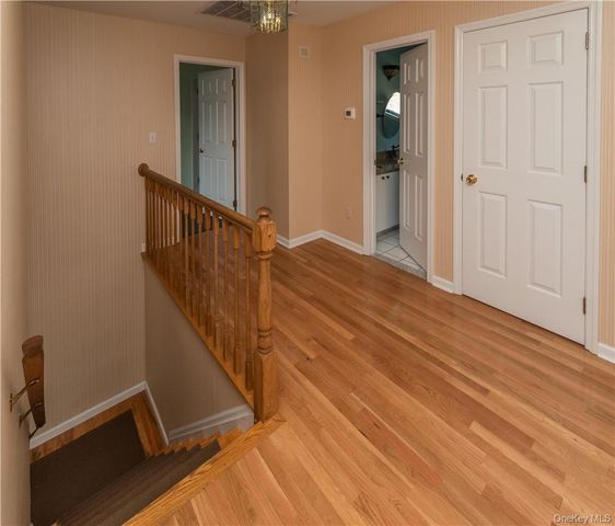 11 Peterson Road, Monroe, NY 10950