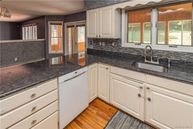11 Peterson Road, Monroe, NY 10950