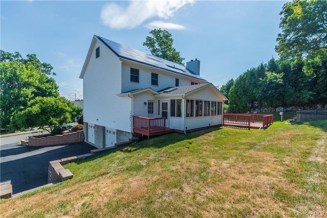 11 Peterson Road, Monroe, NY 10950