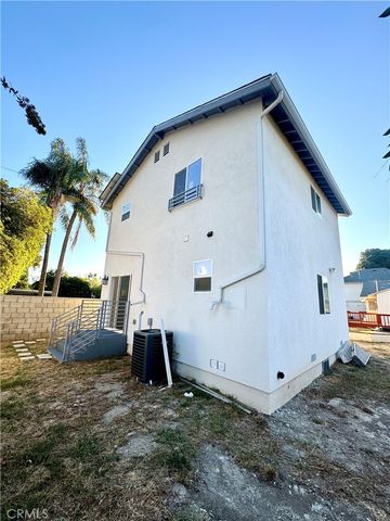 9318 Encino Ave, Northridge, CA 91325