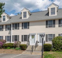 12 Wyndmere Drive, Londonderry, NH 03053