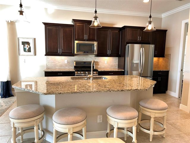 1022 OVERLOOK COURT, Bradenton, FL 34208