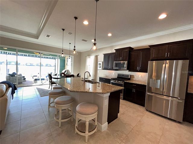 1022 OVERLOOK COURT, Bradenton, FL 34208