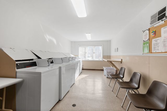 2033 Sherman Avenue 306, Evanston, IL 60201