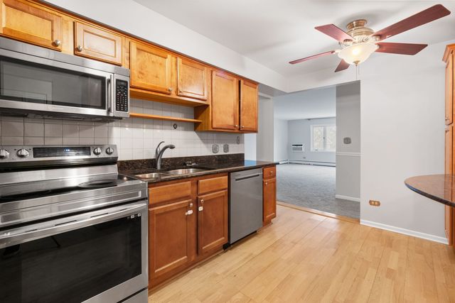 2033 Sherman Avenue 306, Evanston, IL 60201