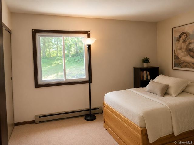 10 Melia Way, Huntington Station, NY 11746