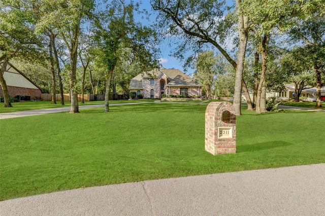 2311 Stableridge Drive, Conroe, TX 77384