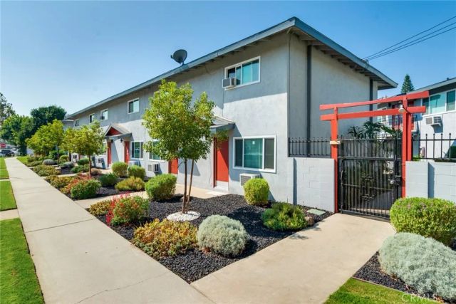 245 S Pima 1, West Covina, CA 91790