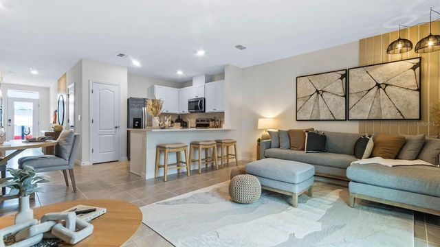 31184 MIDNIGHT SUN WAY, Wesley Chapel, FL 33545