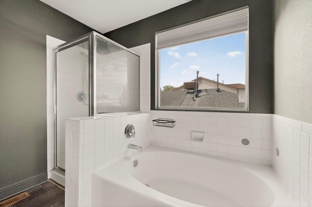 3035 Logan Meadows Drive NE, Rio Rancho, NM 87144
