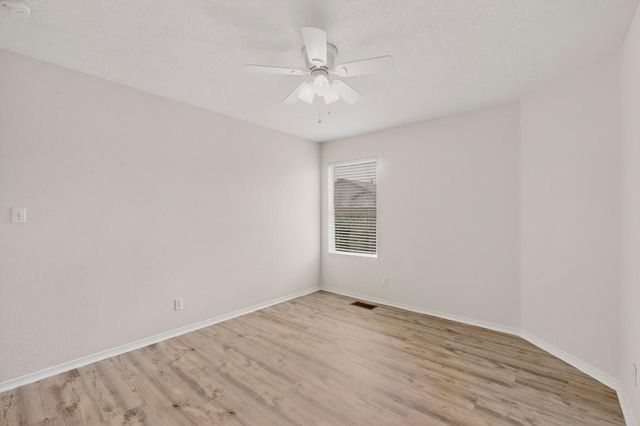 3035 Logan Meadows Drive NE, Rio Rancho, NM 87144