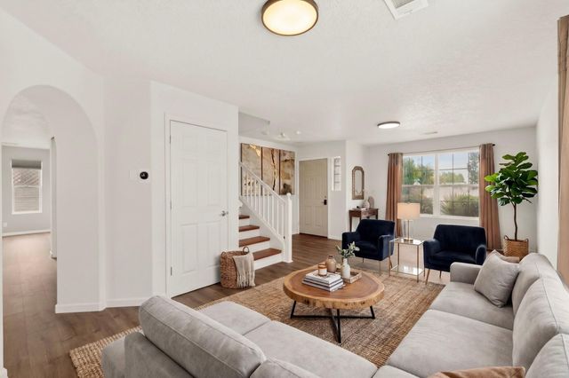 3035 Logan Meadows Drive NE, Rio Rancho, NM 87144