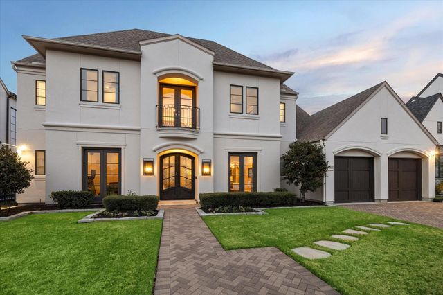 6806 E Warwick Lake Lane, Spring, TX 77389