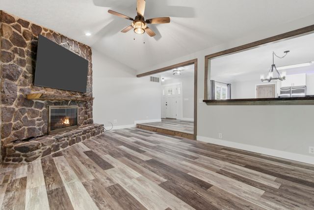 1682 Pointe Royale Drive, Branson, MO 65616