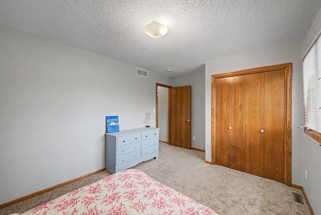 1705 NE Innsbruck Court, Ankeny, IA 50021
