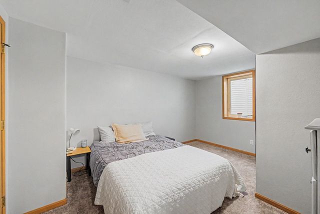 1705 NE Innsbruck Court, Ankeny, IA 50021