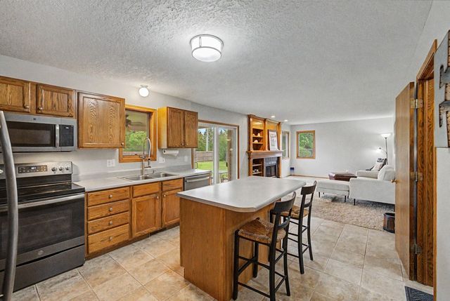 1705 NE Innsbruck Court, Ankeny, IA 50021