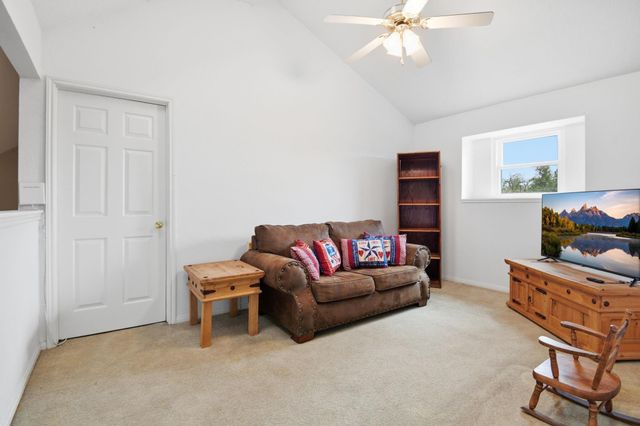 3625 County Road 36, Angleton, TX 77515