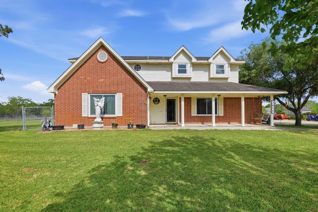 3625 County Road 36, Angleton, TX 77515
