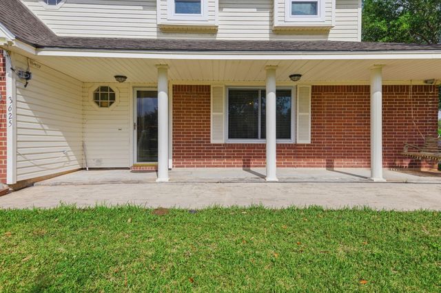 3625 County Road 36, Angleton, TX 77515