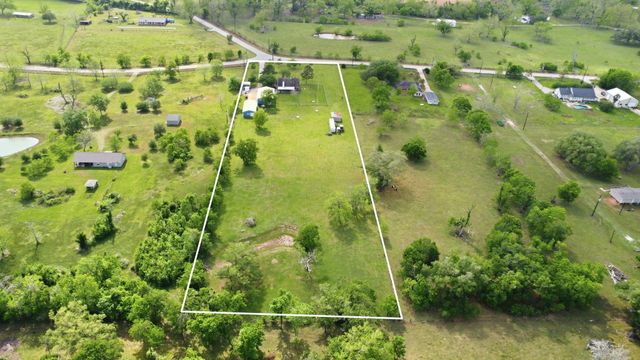 3625 County Road 36, Angleton, TX 77515