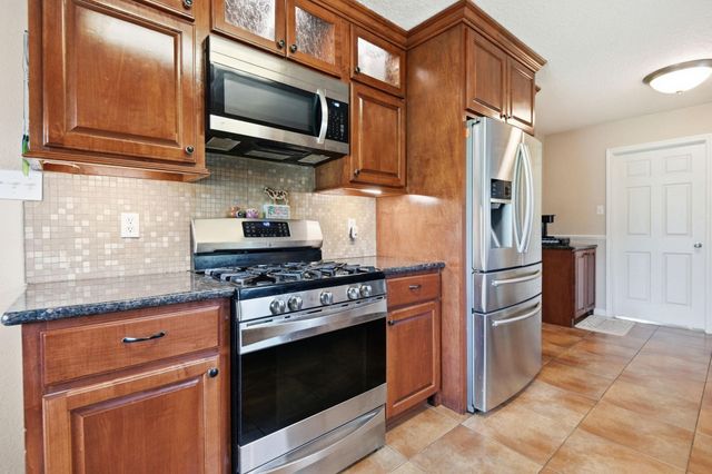 3625 County Road 36, Angleton, TX 77515