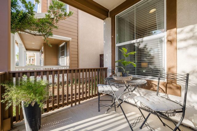 3201 Monument Dr, Roseville, CA 95747