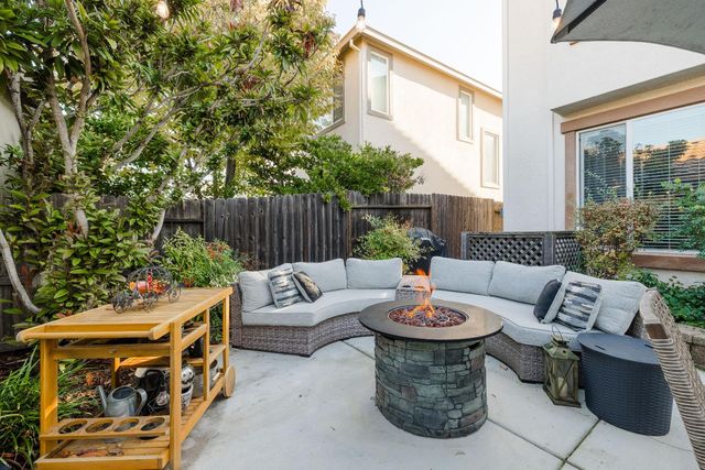 3201 Monument Dr, Roseville, CA 95747