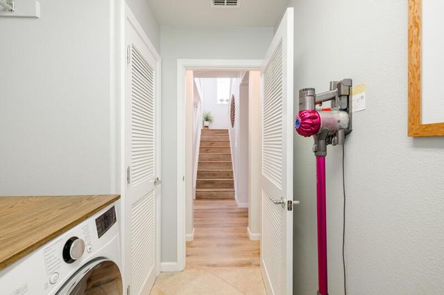 3201 Monument Dr, Roseville, CA 95747