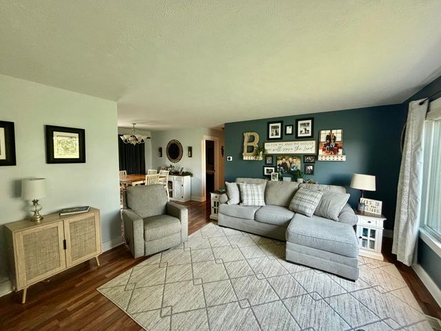 1784 River Bend Drive, Allegan, MI 49010