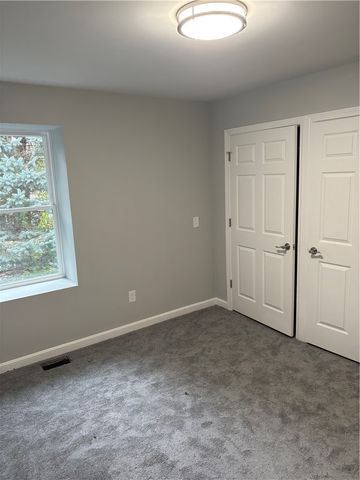 184 Avenue C M2, Woonsocket, RI 02895