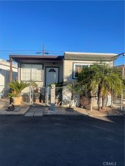 26135 Baseline Street 12, Highland, CA 92346