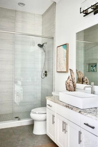 1466 Seaside Cir, Navarre, FL 32566