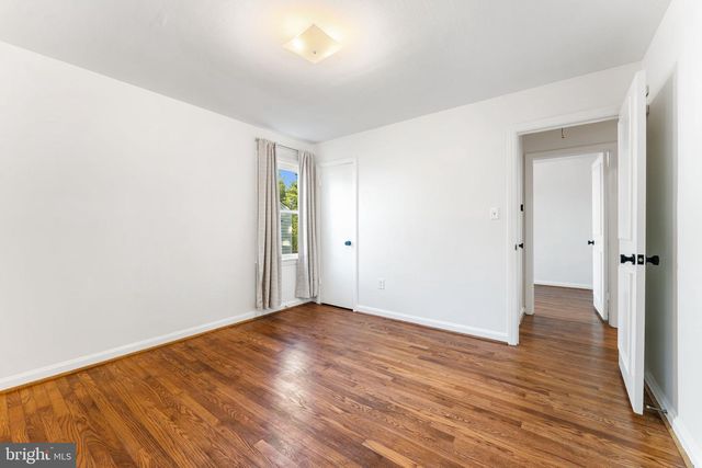 5014 SHERIDAN ST, Riverdale, MD 20737