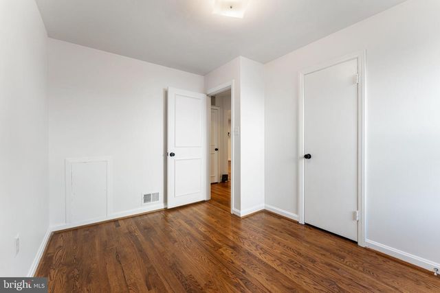 5014 SHERIDAN ST, Riverdale, MD 20737