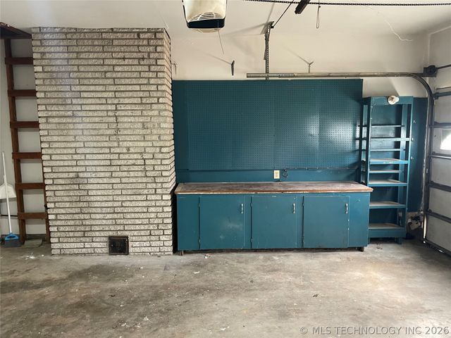 410 W Pittsburg Place, Broken Arrow, OK 74012