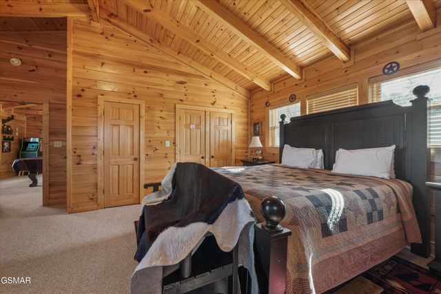 1679 Mountain Lodge Way, Pigeon Forge, TN 37862