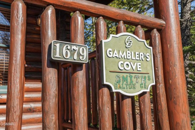 1679 Mountain Lodge Way, Pigeon Forge, TN 37862