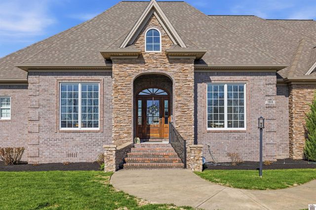 1945 Deerhaven, Paducah, KY 42001