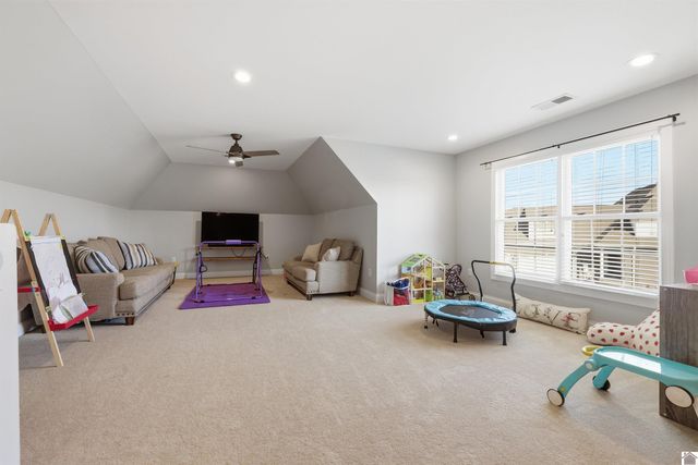 1945 Deerhaven, Paducah, KY 42001