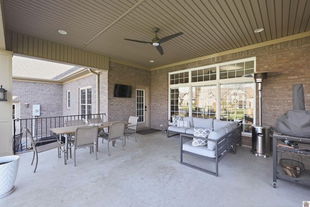 1945 Deerhaven, Paducah, KY 42001