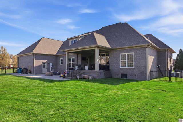 1945 Deerhaven, Paducah, KY 42001