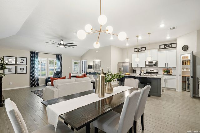 7123 Pioneer Rock, San Antonio, TX 78253