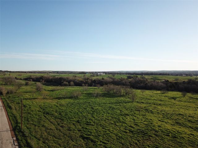 000 County Rd 4360, Decatur, TX 76234