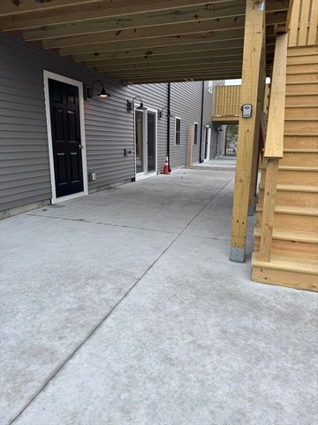 191 E Spring St, Avon, MA 02322