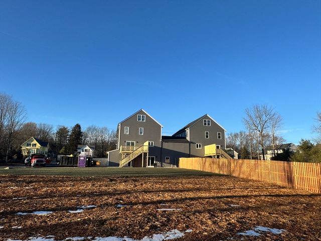 191 E Spring St, Avon, MA 02322